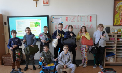Dzień bez plecaka