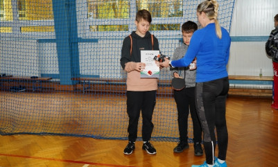 Tenis stołowy drużynowy - zawody gminne  MOSiR Nowa Sarzyna 4.12.2021 r.